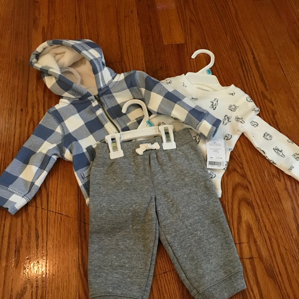 NWT carters 6 month boys 3 piece set